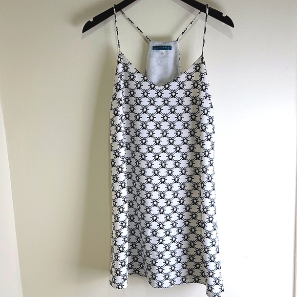 Pim + Larkin Dresses & Skirts - Pim + Larkin Sleeveless Sheath Dress white and black patterns size S